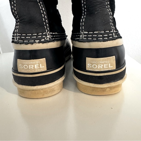 SOREL Joan of Arctic Winter Boots 8 - Picture 8 of 9